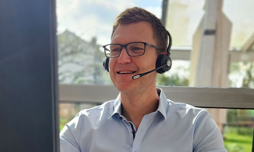 Gesundheit-richtig-versichern.de - Christian Hennig im virtuellen Beratungsgespräch
